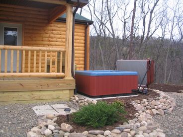 Hot Tub off the front side of the cabin