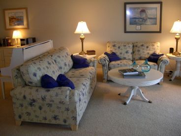 You will instantly feel welcome in this great beach home