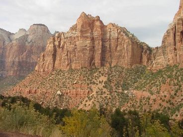 Beautiful New Cabin - Located Between Zion & Bryce Nat'l Park