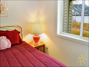 Campbell's Ridge bedroom
