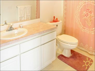 Campbell's Ridge bathroom
