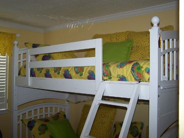 BUNK BED ROOM