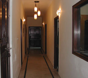 Bansi Kunj - Delhi International Bed and Breakfast
