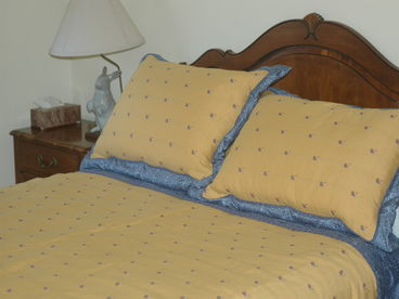 Queen bedroom