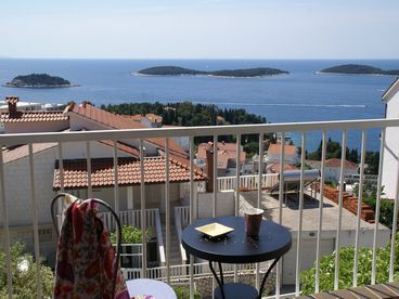 Hvar-Cosy Double Bedrooms with Fantastic View on the Islands