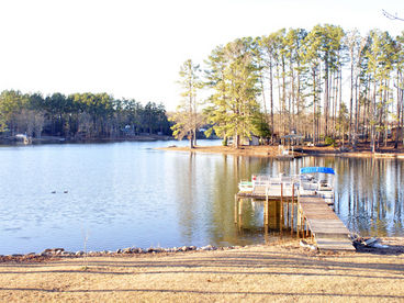 Beautifully-Furnished Lakeside Duplex for Rent