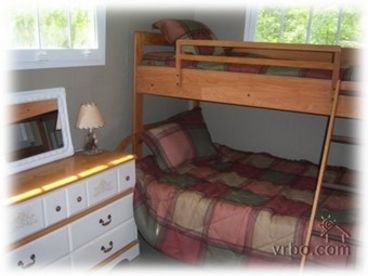 Charming 2-Bedroom Lake Cabin  for Rent in Stillwater, MN