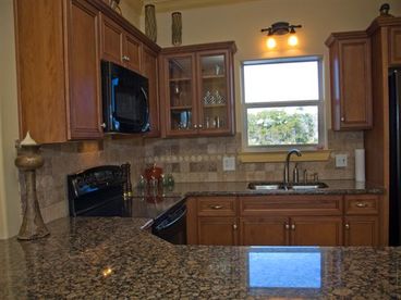 Lilly Pad - Gorgeous 3BR Lake Front House with Gulf Views