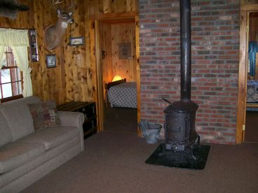 Lakefront 2 BR Log Cabin