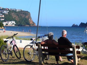 Bayhouse, Island Holiday Home on the Beach