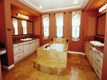 Master Bed/Bath