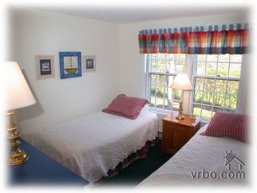 Honey Left 2nd Bedroom