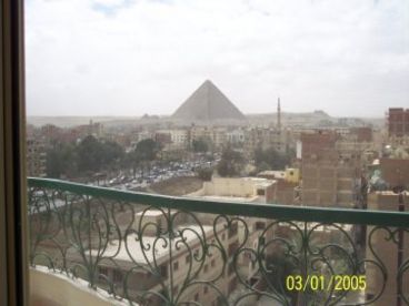 APARTMENT BUILDING 2 YEARS OLD BALCONY VIEW PYRAMIDS