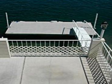Private boat dock, walk from boat up to balcony and BBQ!