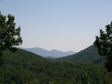 Year round mountain view.
