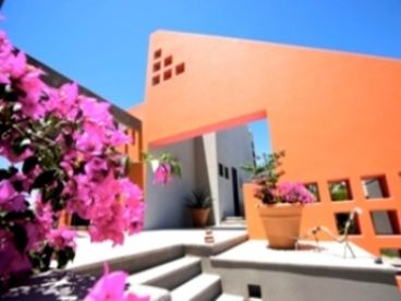 Unique contemporary architecturally designed villa, very private on a corner lot but takes advantage of fabulous views.