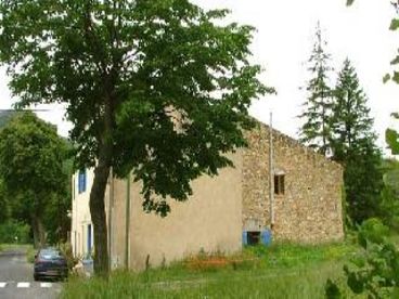 3 bed spacious self-catering vacation rental in Southern France