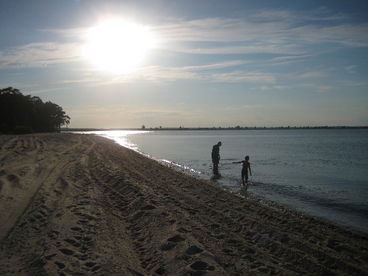 By-The-Bay Beach House - Sag Harbor New York Hamptons