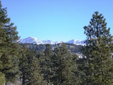 Great mountain views to the North, East and South.