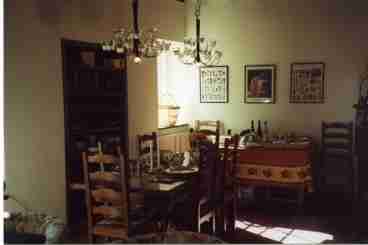 KITCHEN-DINING AREA