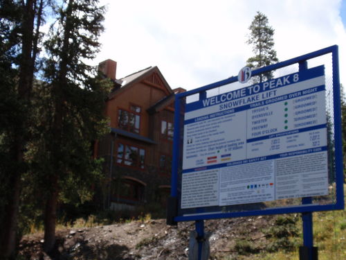 Hit The slopes from the Snowflake Lift just outside the complex. 