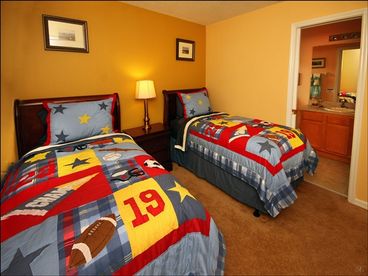 Junior Suite-Twin Beds