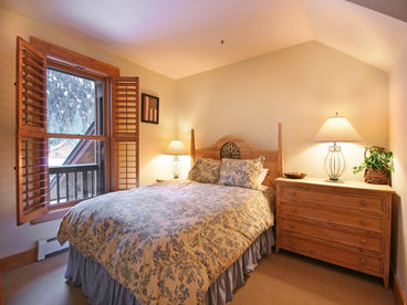 Guest Bedroom with Queen Size Bed