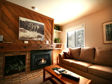 Living room with gas fireplace