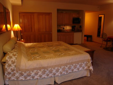 King bed and kitchenette