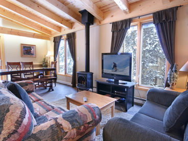 Living Room Looking Towards Dining Area