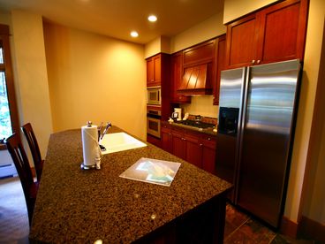 Fully Equipped Kitchen with Island