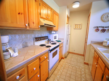 Fully Equipped Kitchen to Meet Your Needs