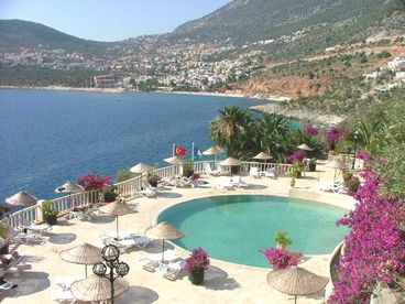View PALM 235 PATARA PRINCE