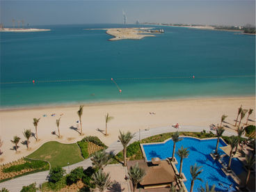 Dubai Self Catering Apartment, 1 Bedroom Palm Beach Front Apartment 