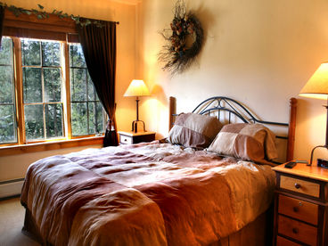 Guest Bedroom with Queen Size Bed