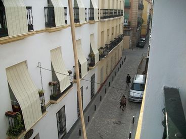 2 Bedroom Beautiful Shared Apartment in Center of Seville