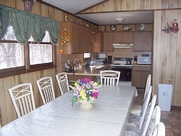 Fully equipped kitchen and dining table for 12