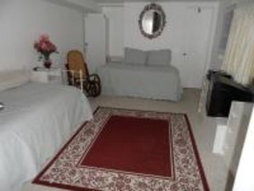 Unit B 2nd bedroom