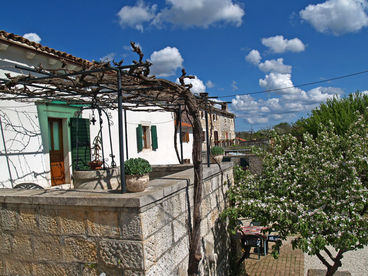 Villa LYDIA