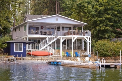 DayStar Lodge - Hot Tub Overlooking the Lake