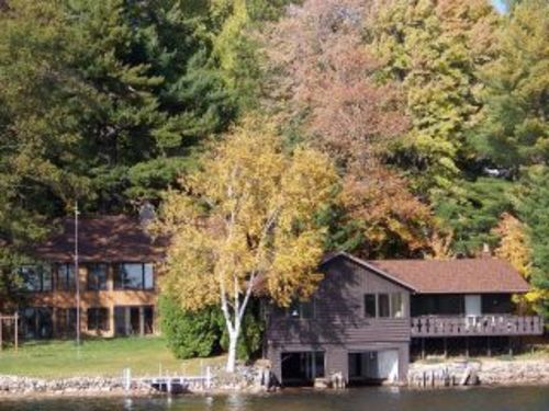 View Admiral Nelsons Northwoods Retreat