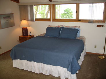 Sunset Cove Estate Vacation Rental - Green Lake, WI 