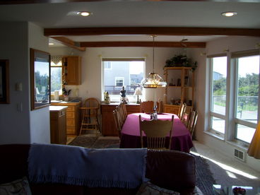 LIVING ROOM TO DINING ROOM