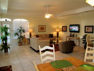 Open and spacious floor plan!