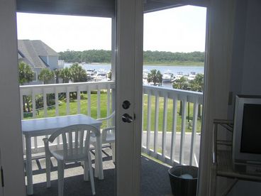 Sit on the back balcony and plan your day while watching the boats go up and down the Intercoastal Waterway.  