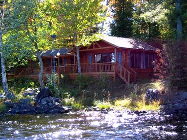 Upper Michigan Island Paradise - Main Lodge Rental