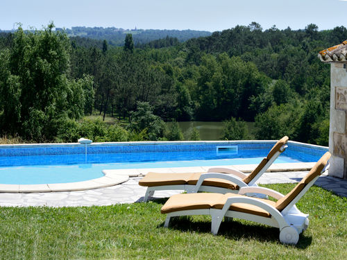 Manoir for 10 with private pool, France