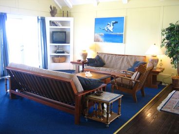 Living Room - TV w/ DISH Network