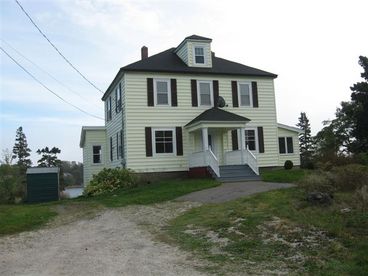 Capt. Reeds Oceanfront Home