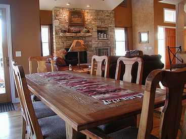 Dining Room with Comfortable Seating for 8